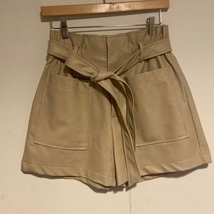 Faux leather tan shorts - M